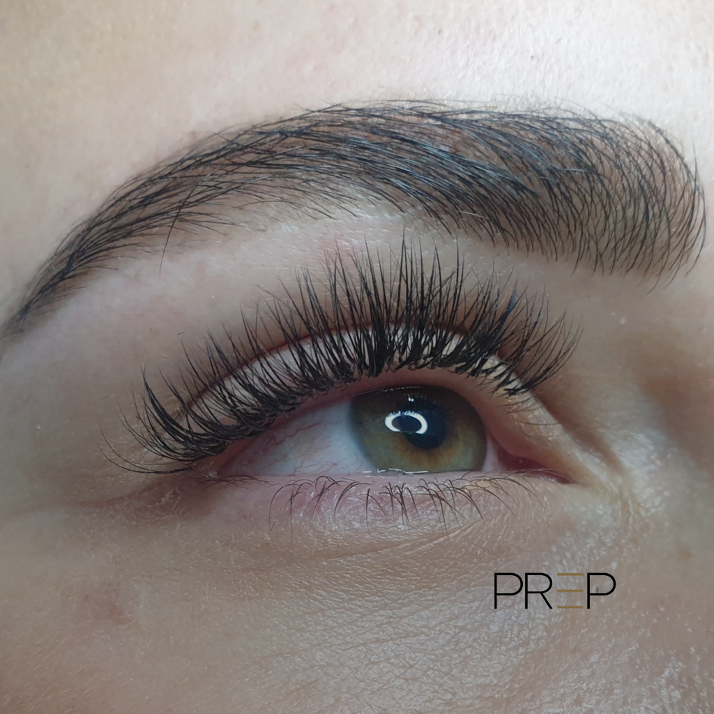 Custom Lash Extensions